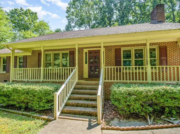 9005 Bahama Woods Ln, Bahama, NC 27503
