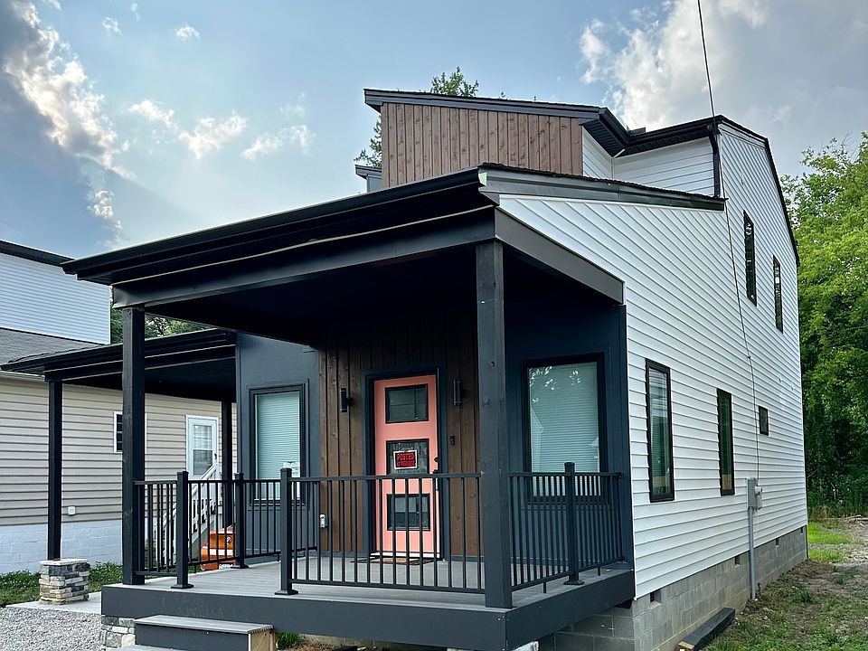 1st image of 2721 Terminal Ave
