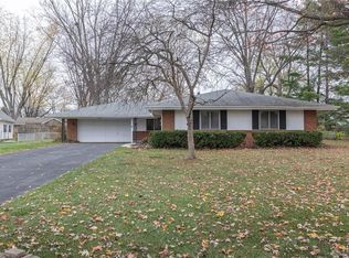 5355 Red Coach Rd, Dayton, OH 45429