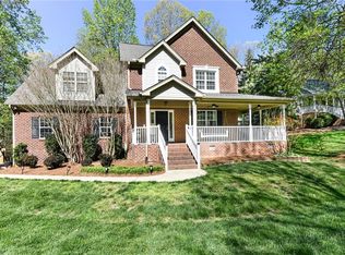 8114 Chestershire Rd, Oak Ridge, NC 27357