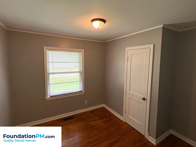 2324 Slocum Ave — Photo 16