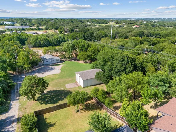 1712 Madison St, Weatherford, TX 76086