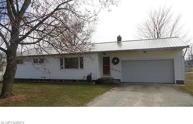 1st image of 1262 Center Dr