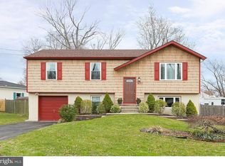 852 Walnut Ave, Deptford, NJ 08096