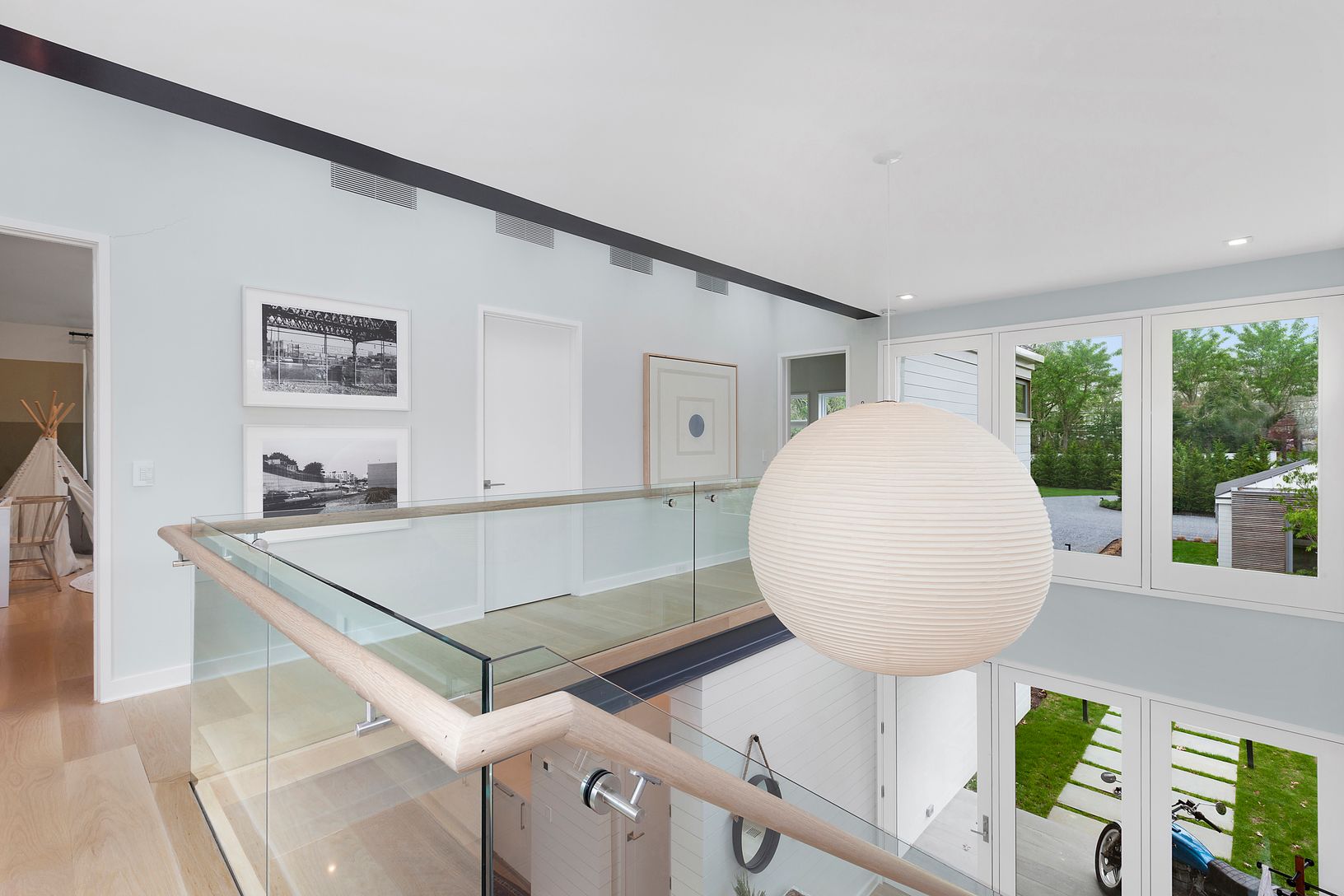  SECOND FLOOR LANDING