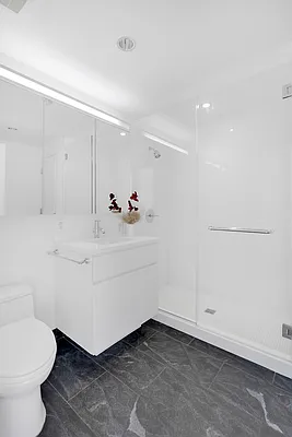 Rented by Compass | media 10