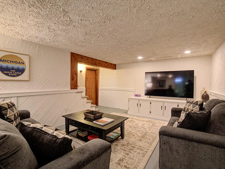 781 Pine Bay Ave — Photo 28