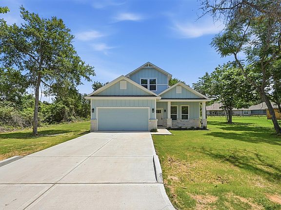 2nd image of 26652 White Pine Dr