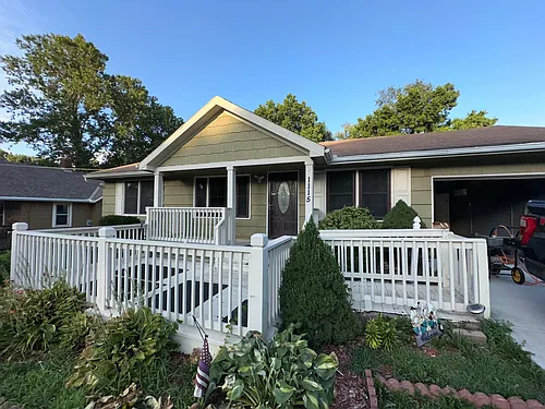 1115 S Cottage St Photo 1