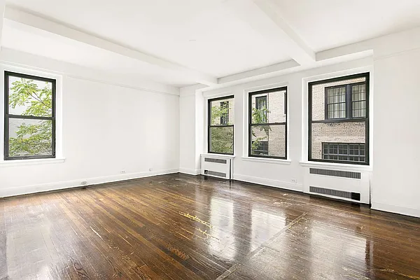 Sold by Compass | media 27