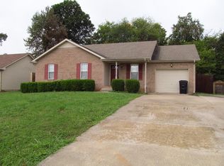 3293 N Senseney Cir, Clarksville, TN 37042