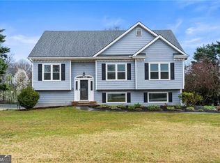 3165 Pucketts Mill Rd, Buford, GA 30519