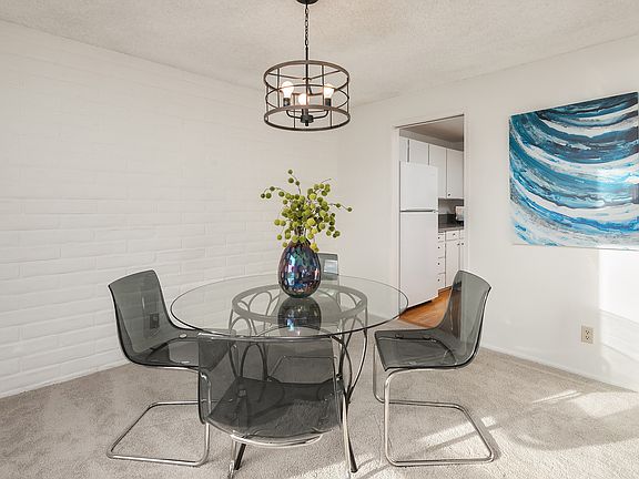 5th image of 9909 NE 1st St APT 301