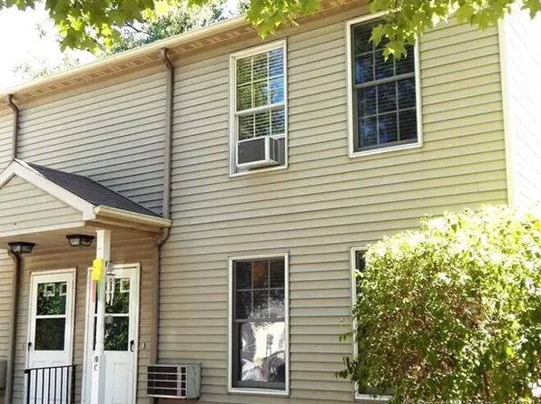 20 Oakland Avenue APT 10C, Danbury, CT 06810