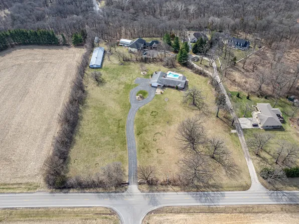 15600 Griswold Springs Rd, Plano, IL 60545