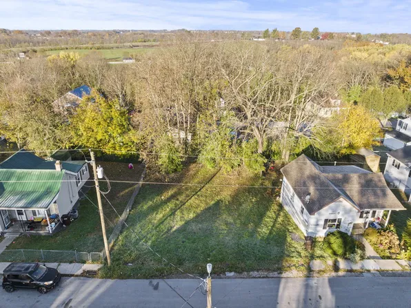 841 Horton Dr, Paris, KY 40361