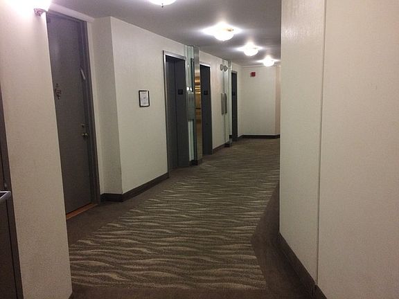 4th image of 7033 N Kedzie Ave APT 1711