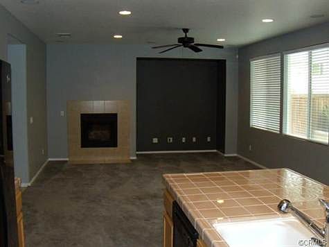 4th image of 33010 Seville St