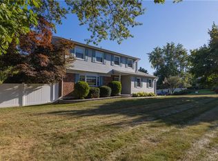 1 Jockey Hollow Dr, Nanuet, NY 10954