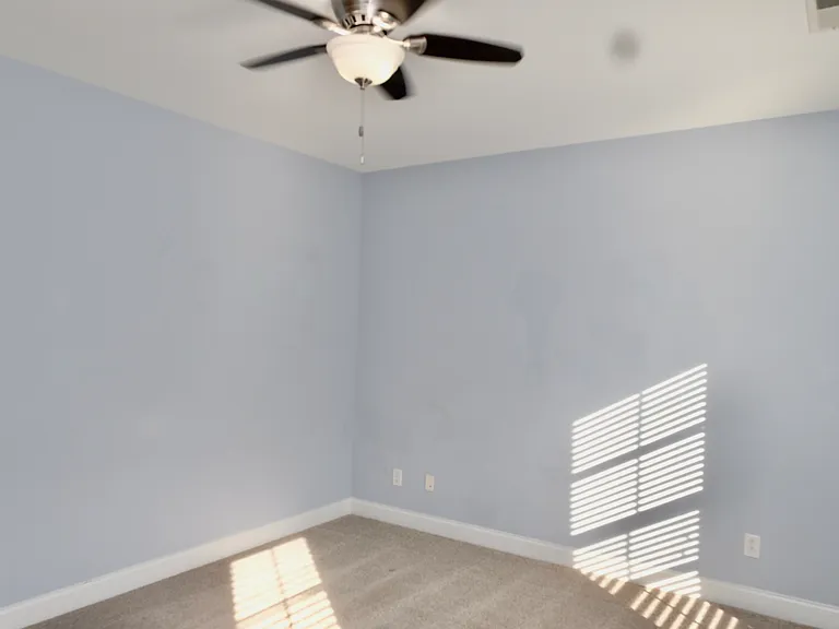 10220 Vanguard Pkwy — Photo 43