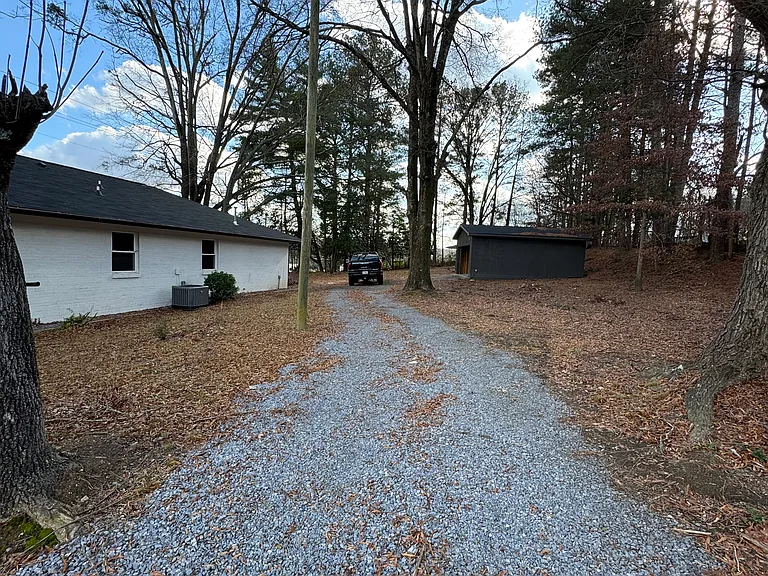 Woodland Cir NW — Photo 2