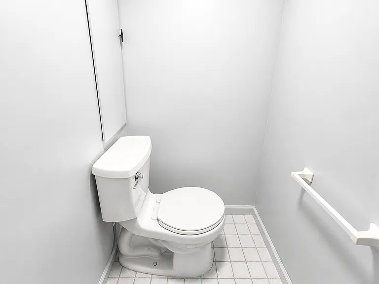 144 Getty Ave #A1 — Photo 3