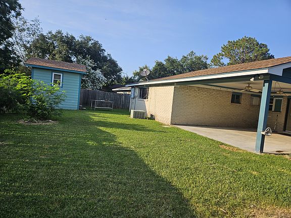 4th image of 7303 Wovenwood Ln