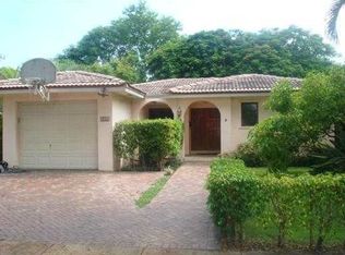 524 Majorca Ave, Coral Gables, FL 33134