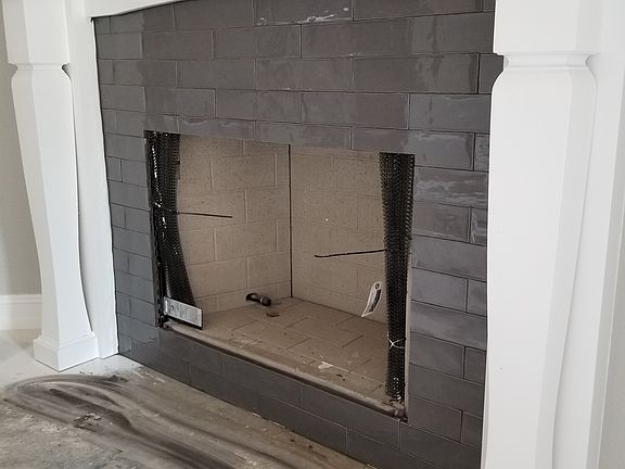 2nd image of 202 Jay Ln