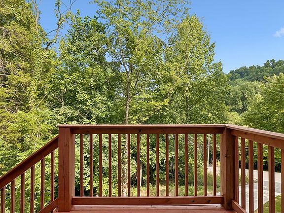 5th image of 670 Harbor Dr Lot 17