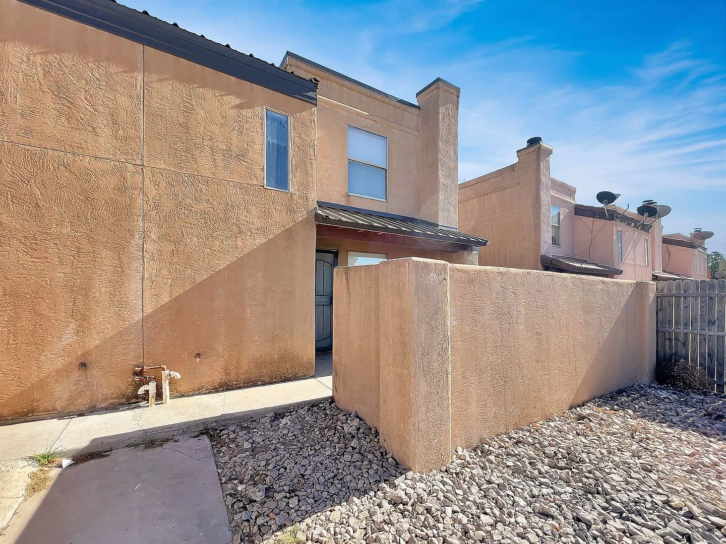 4024-4030 North Calle Grande — Photo 1