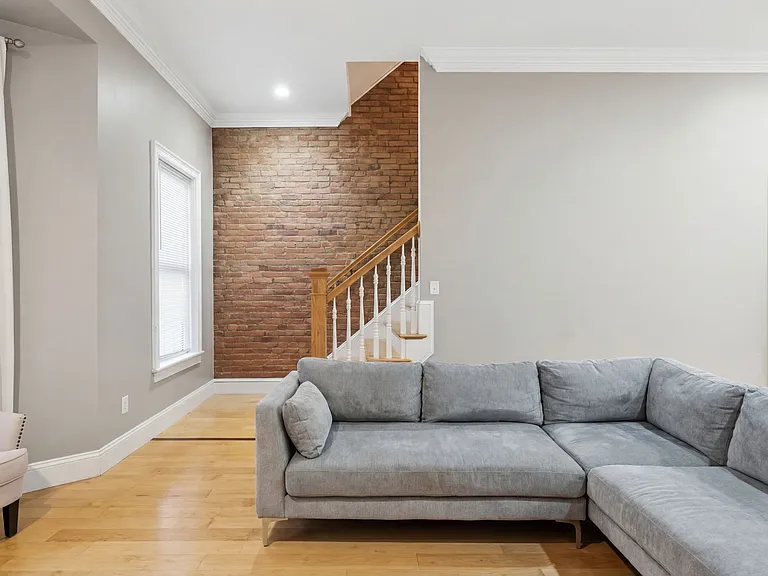 7 Worthington St #2 — Photo 12