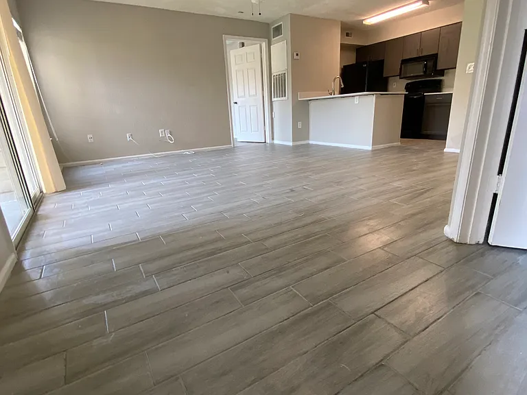 5112 Park Central Dr #616 — Photo 5