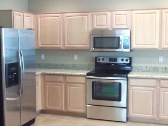 5th image of 3627 W Jacksonville Dr