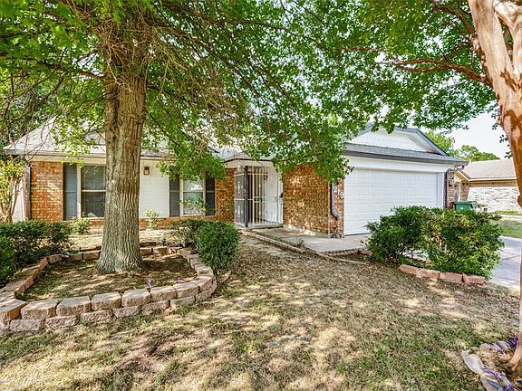 2nd image of 219 Juniper Dr