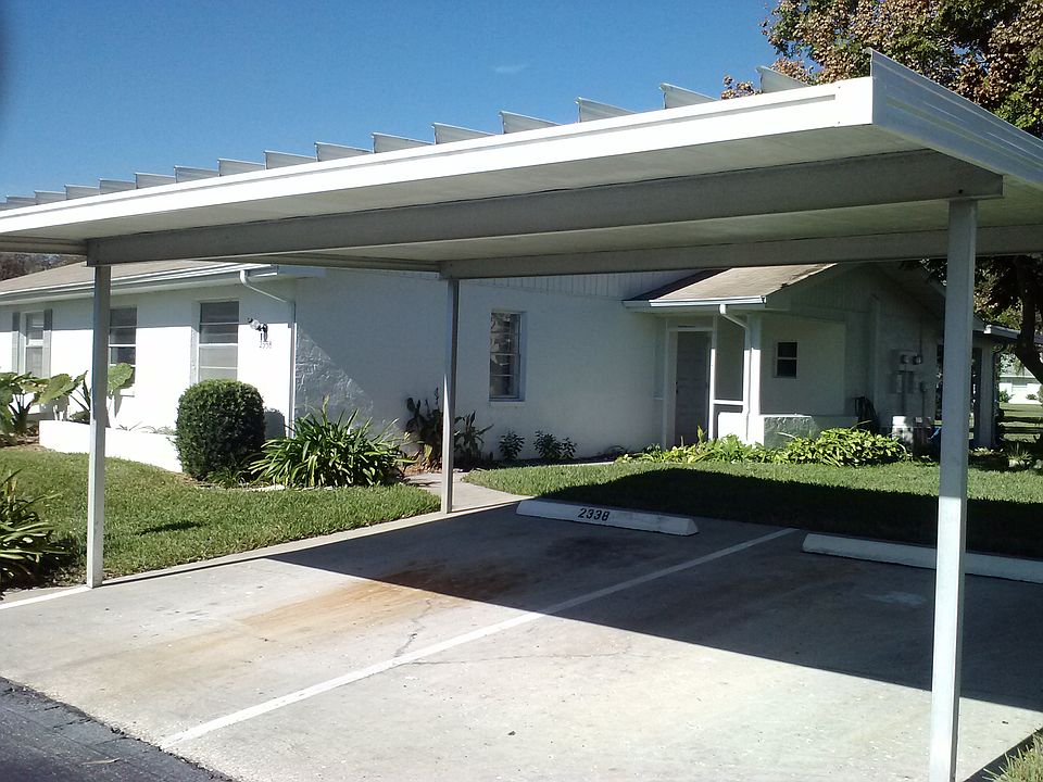 2nd image of 2338 Glenmore Cir