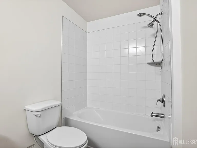728 Station Rd — Photo 15