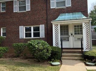 72 Manor Dr, Red Bank, NJ 07701