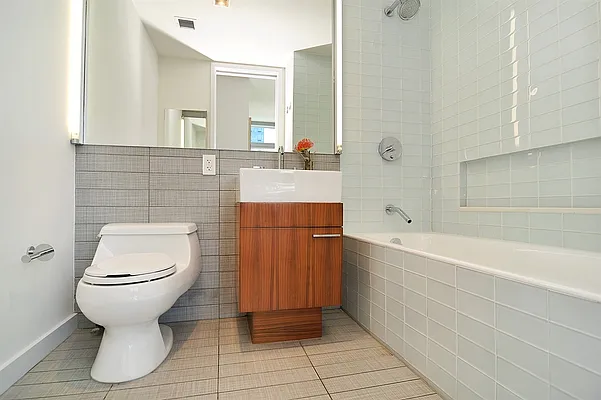 Rented by Corcoran | media 24