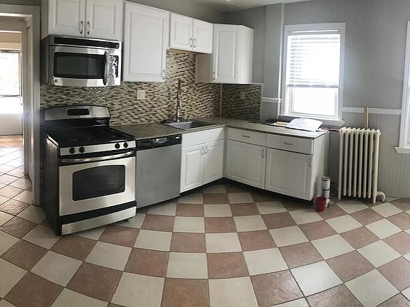 5th image of 43 Independence Ave #1