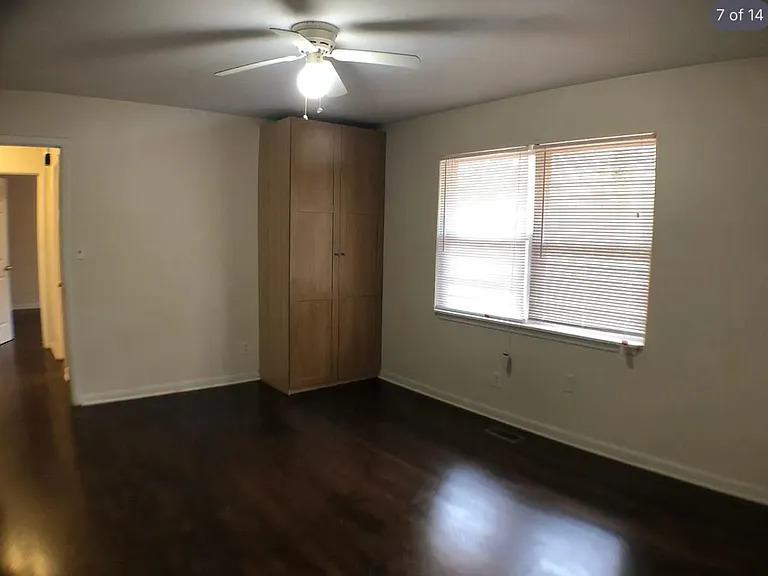 Unit Photo