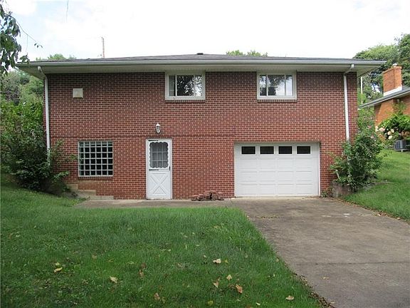 4th image of 413 Willow Ave