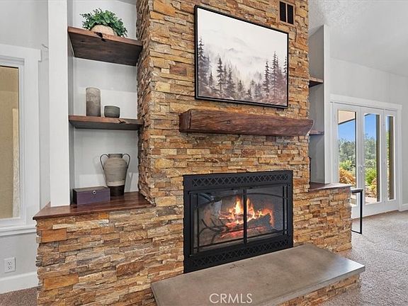 5th image of 857 Mount Ida Rd