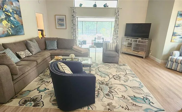 425 Fox Den Cir — Photo 4