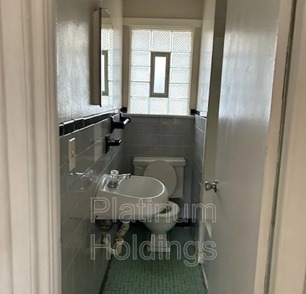 1055 Neville Ave — Photo 12