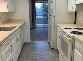 Hillcliff Apartments, Seattle, WA 98155