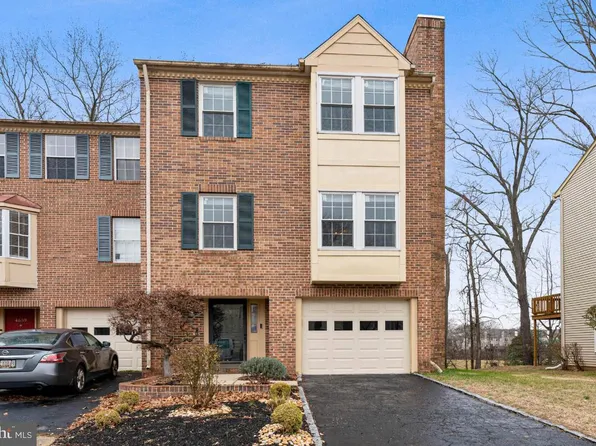 4637 Governor Kent Ct, Upper Marlboro, MD 20772