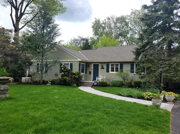 173 Grandview Ave, Nanuet, NY 10954