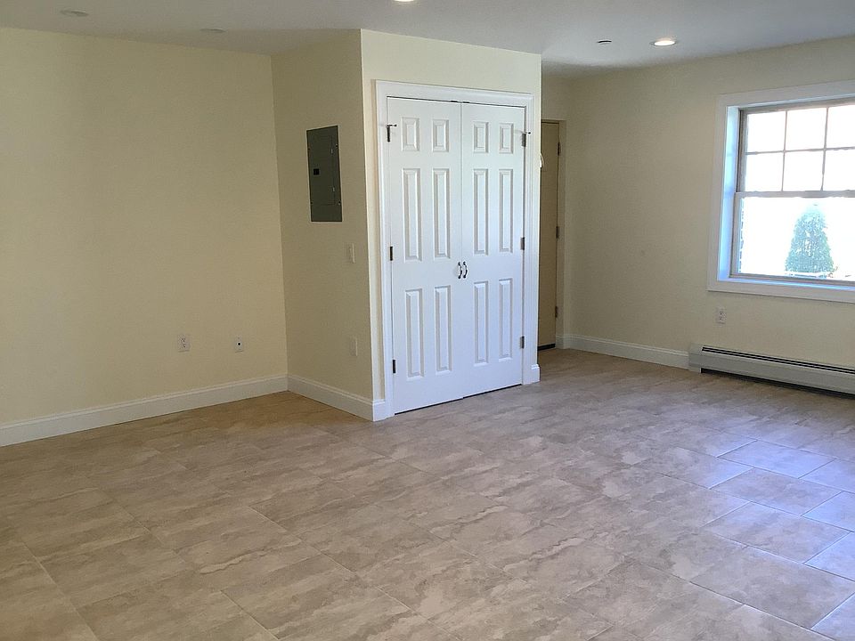 Entrance with Big Closet