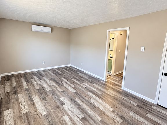 3rd image of 9190 Blue Ridge Dr #2